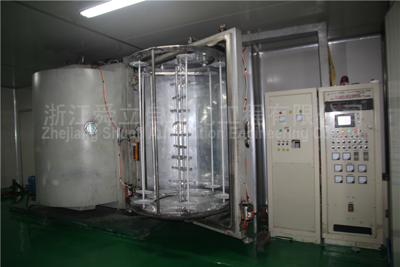 真空镀膜（Vacuum coating) - 副本.JPG